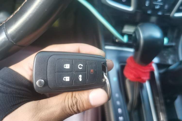 Used Buick LaCrosse 2013 2.4L SIDI Elite Comfort Version Vehicle Key
