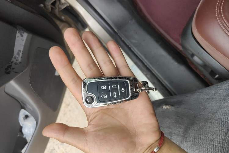 Used Buick LaCrosse 2013 2.4L SIDI Luxury Comfort Edition Vehicle Key