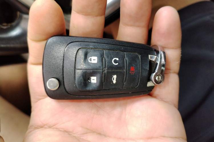 Used Buick LaCrosse 2013 2.4L SIDI Luxury Comfort Edition Vehicle Key