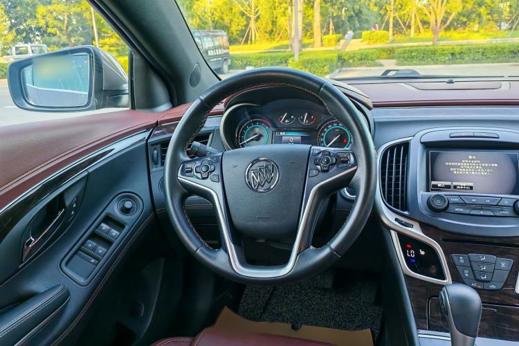 Used Buick LaCrosse 2013 2.4L SIDI Leading Comfort Version Steering Wheel