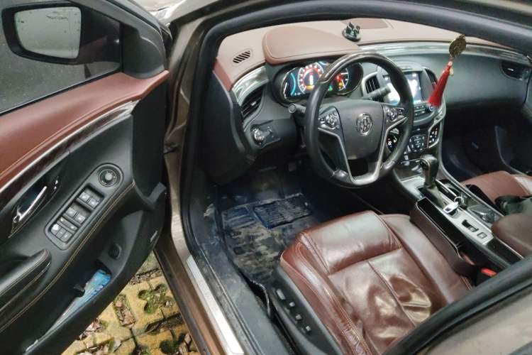 Used Buick LaCrosse 2013 2.0T SIDI Smart Luxury Flagship Edition Driver Seat