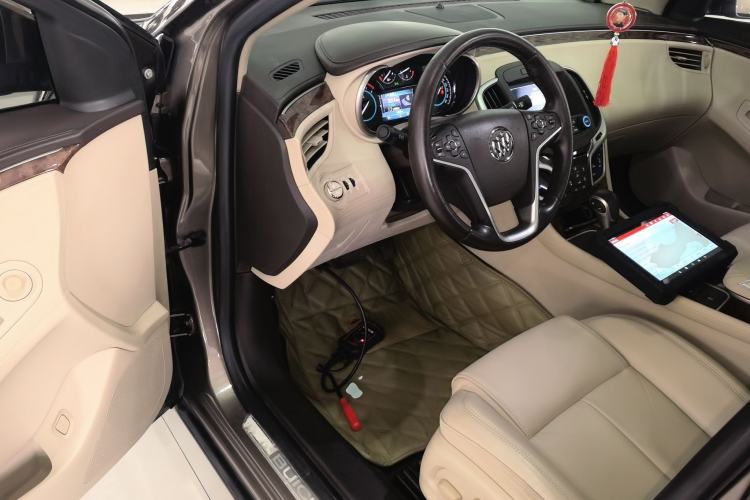 Used Buick LaCrosse 2013 2.4L SIDI Leading Comfort Version Driver Seat