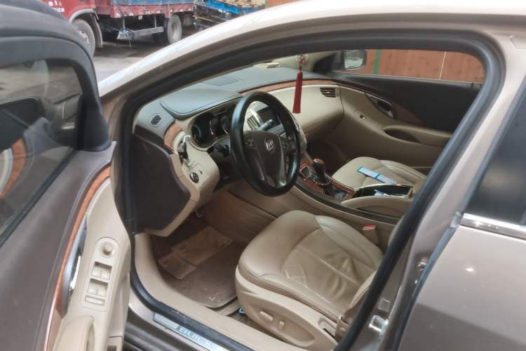 Used Buick LaCrosse 2013 2.4L SIDI Elite Comfort Version Driver Seat