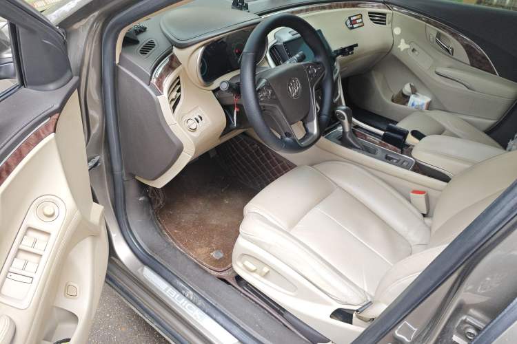 Used Buick LaCrosse 2013 2.4L SIDI Leading Comfort Version Driver Seat