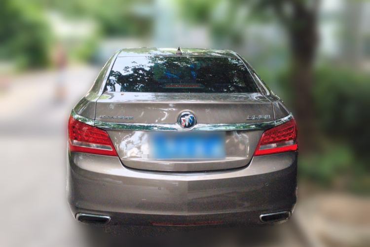 Used Buick LaCrosse 2013 2.4L SIDI Elite Comfort Version Exterior 4
