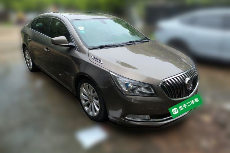 Used Buick LaCrosse 2013 2.0T SIDI Technology Version Front Right 45 Deg