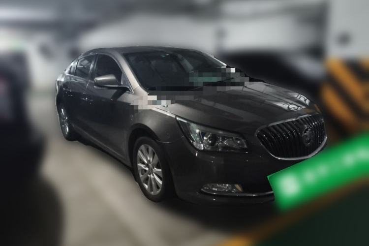 Used Buick LaCrosse 2013 2.4L SIDI Elite Comfort Version Front Right 45 Deg