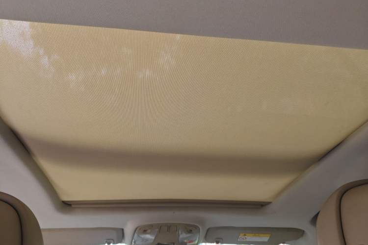 Used Buick LaCrosse 2013 2.4L SIDI Leading Comfort Version Headliner