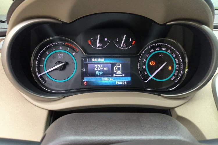 Used Buick LaCrosse 2013 2.0T SIDI Technology Version Instrument Cluster