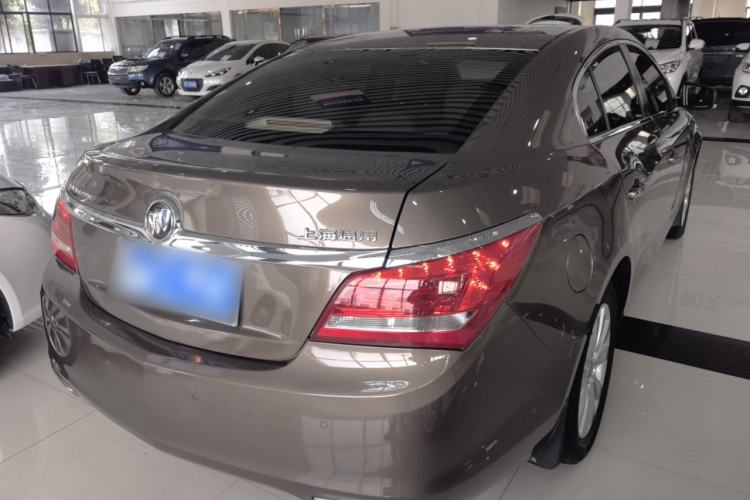 Used Buick LaCrosse 2013 2.4L SIDI Leading Comfort Version Rear Right 45 Deg
