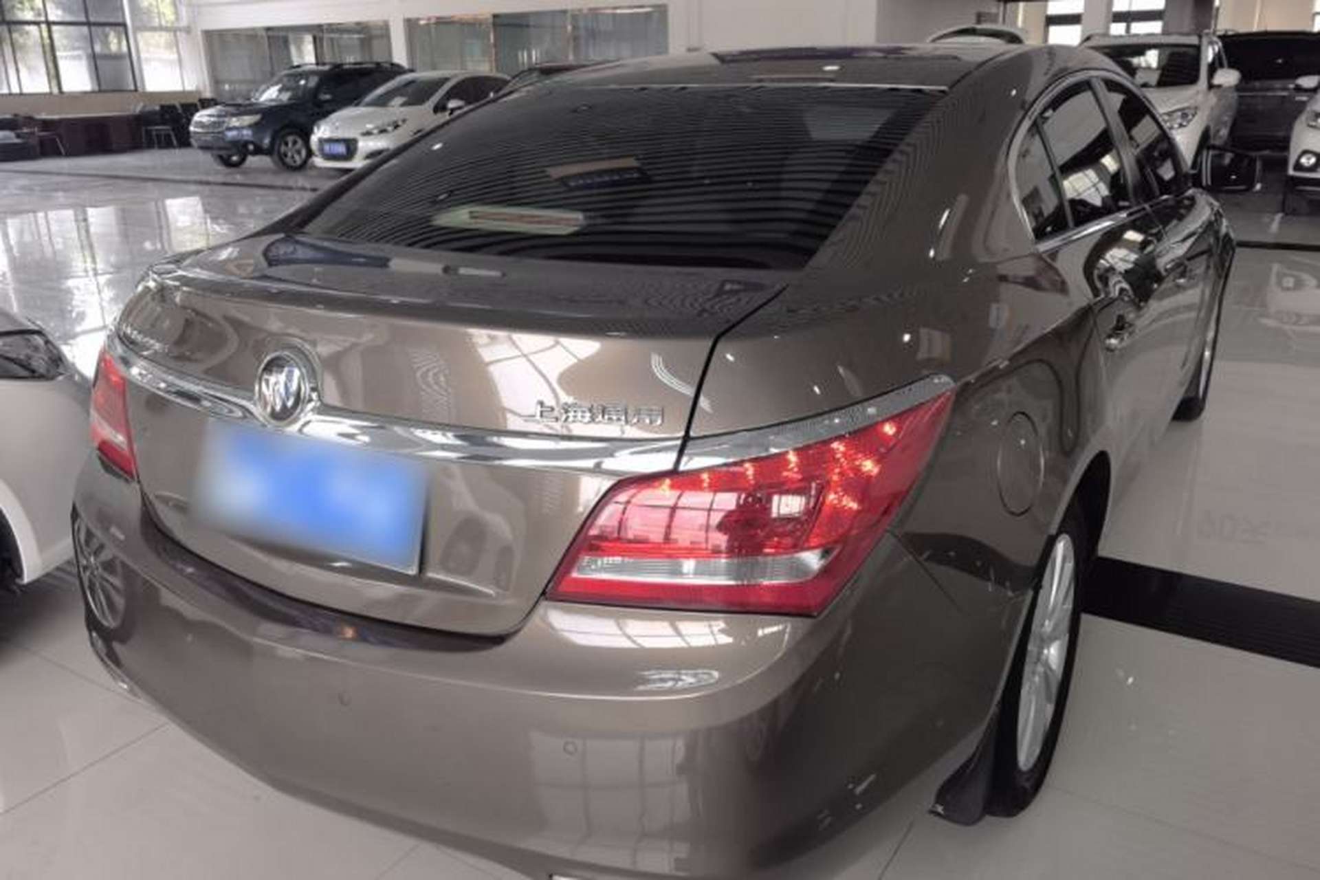 Used Buick LaCrosse 2013 2.4L SIDI Leading Comfort Version Rear Right 45 Deg