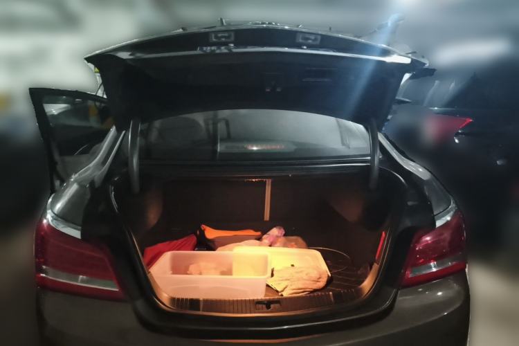 Used Buick LaCrosse 2013 2.4L SIDI Elite Comfort Version Trunk