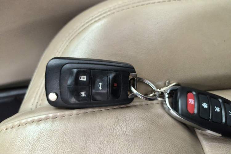 Used Buick LaCrosse 2013 2.0T SIDI Technology Version Vehicle Key