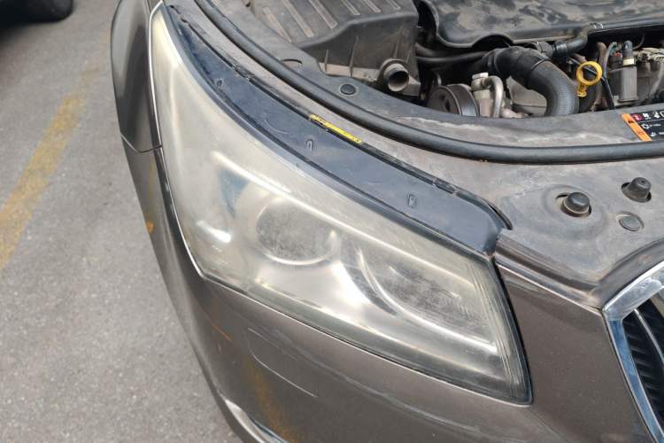 Used Buick LaCrosse 2013 2.0T SIDI Technology Version Right Front Headlight