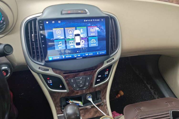 Used Buick LaCrosse 2013 2.4L SIDI Leading Comfort Version Audio And AC Panel