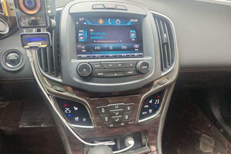 Used Buick LaCrosse 2013 2.0T SIDI Smart Luxury Flagship Edition Audio And AC Panel