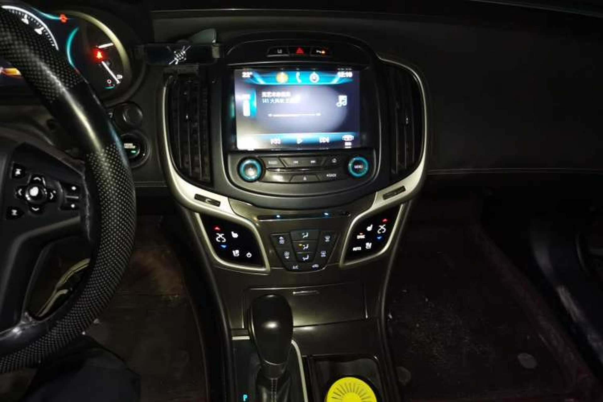 Used Buick LaCrosse 2013 2.0T SIDI Smart Luxury Flagship Edition Audio And AC Panel