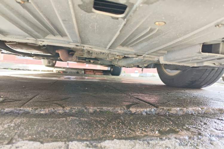 Used Buick LaCrosse 2013 2.4L SIDI Elite Comfort Version Chassis Front
