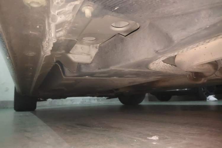 Used Buick LaCrosse 2013 2.4L SIDI Luxury Comfort Edition Chassis Rear Left