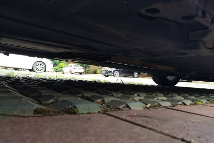 Used Buick LaCrosse 2013 2.4L SIDI Elite Comfort Version Chassis Rear Right