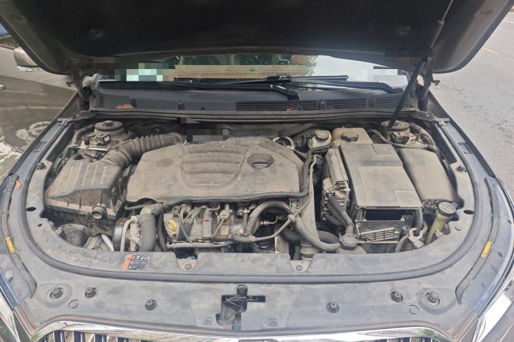 Used Buick LaCrosse 2013 2.0T SIDI Smart Luxury Flagship Edition Engine Bay