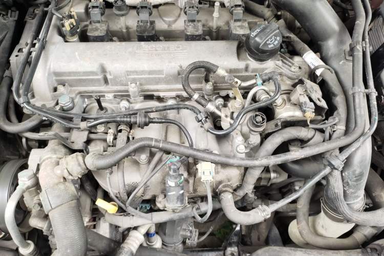 Used Buick LaCrosse 2013 2.0T SIDI Smart Luxury Flagship Edition Engine Bay