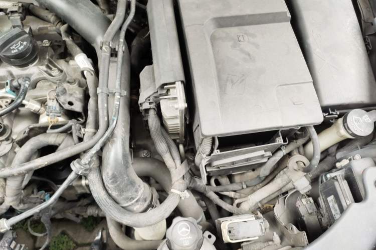 Used Buick LaCrosse 2013 2.0T SIDI Smart Luxury Flagship Edition Engine Bay Left