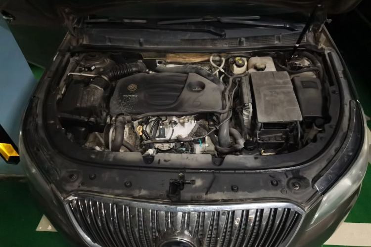 Used Buick LaCrosse 2013 2.0T SIDI Smart Luxury Flagship Edition Engine Bay