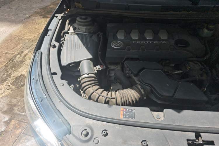 Used Buick LaCrosse 2013 2.4L SIDI Leading Comfort Version Engine Bay Right