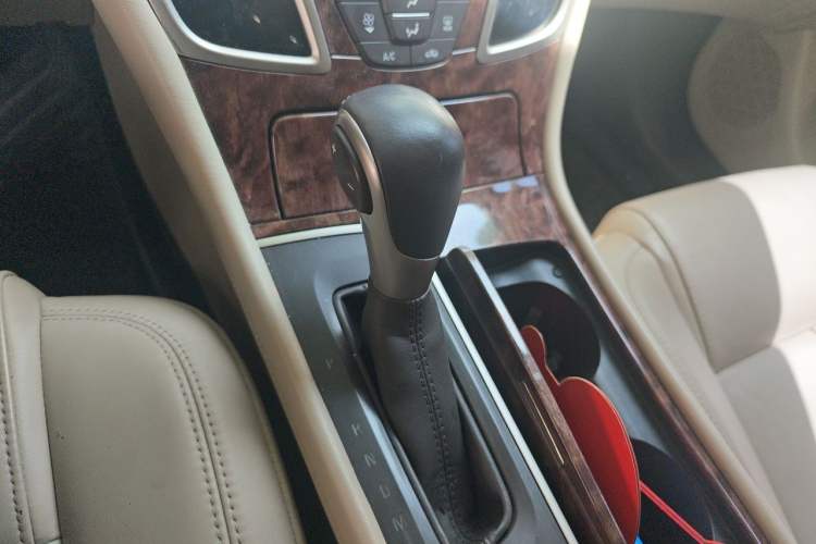 Used Buick LaCrosse 2013 2.4L SIDI Leading Comfort Version Gear Lever