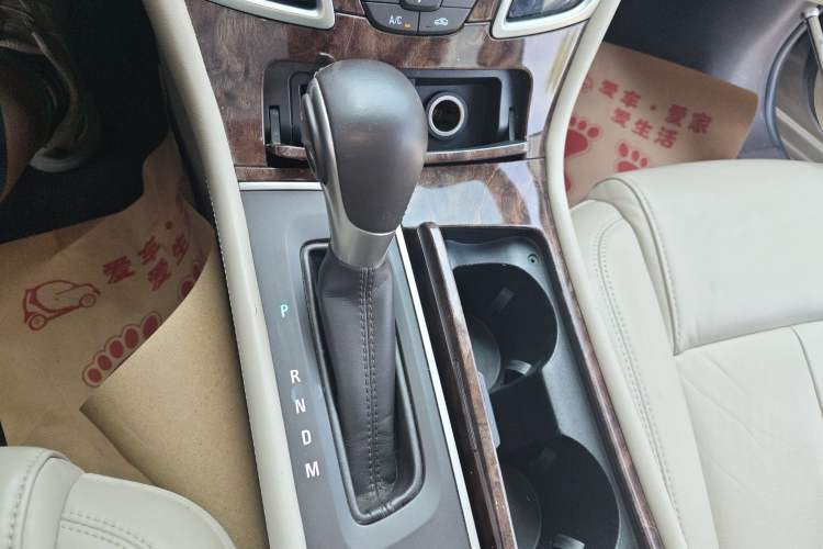 Used Buick LaCrosse 2013 2.4L SIDI Leading Comfort Version Gear Lever