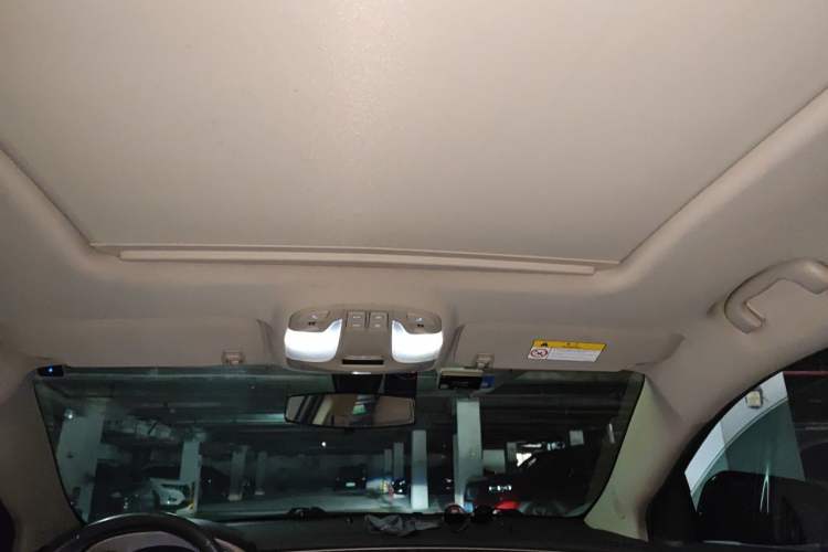 Used Buick LaCrosse 2013 2.4L SIDI Leading Comfort Version Headliner