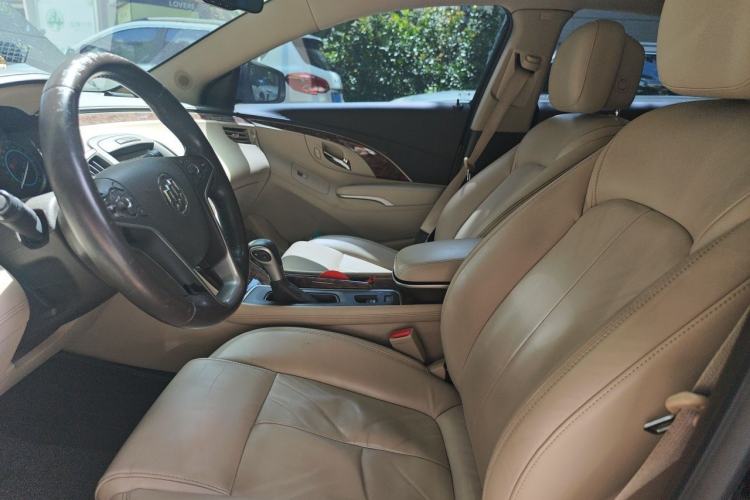 Used Buick LaCrosse 2013 2.4L SIDI Leading Comfort Version Left Front Seat