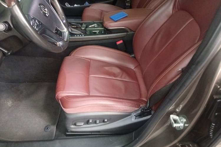Used Buick LaCrosse 2013 2.0T SIDI Smart Luxury Flagship Edition Left Front Seat