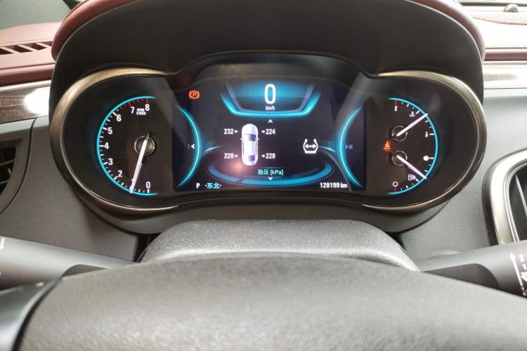 Used Buick LaCrosse 2013 2.0T SIDI Smart Luxury Flagship Edition Odometer Close Up