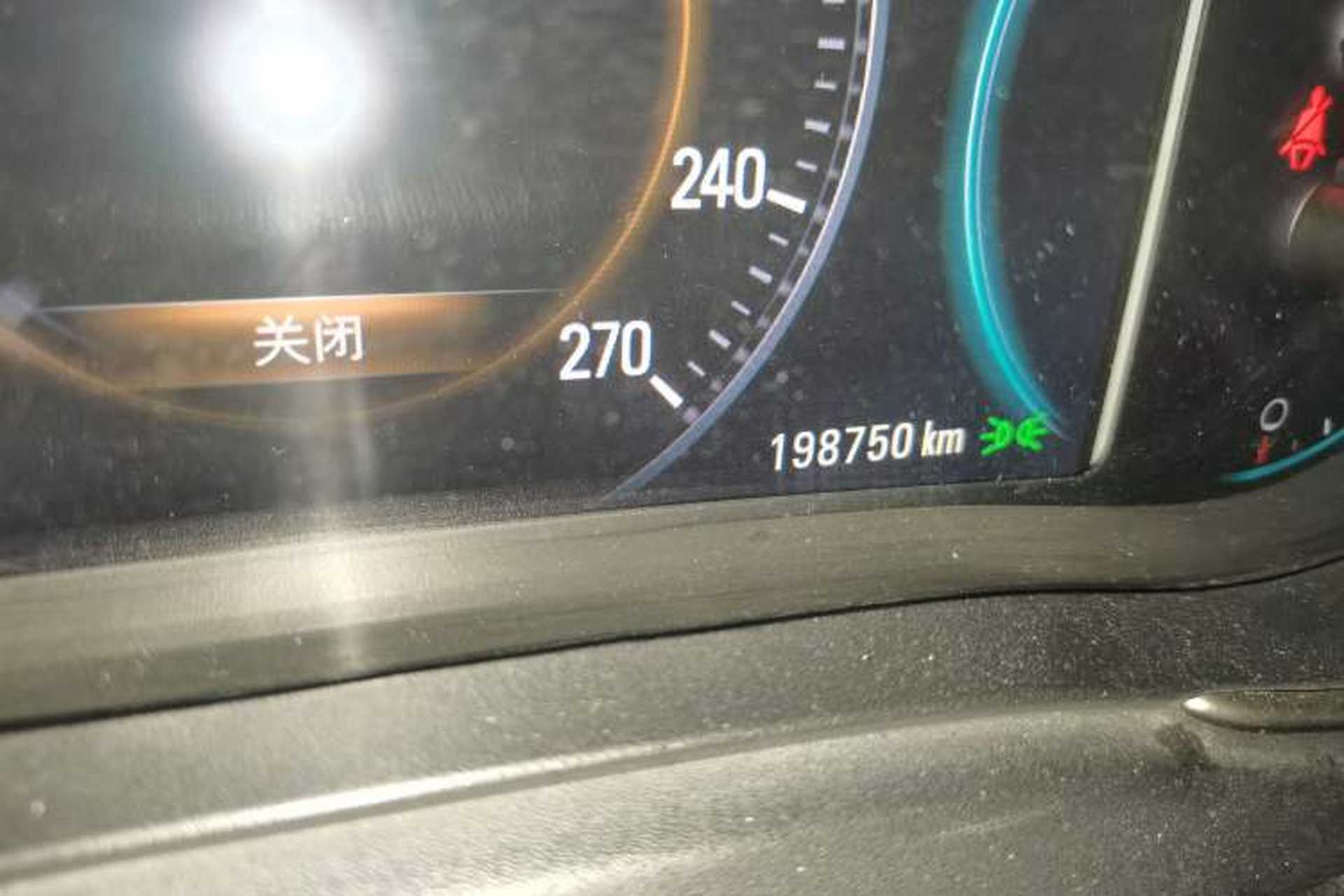 Used Buick LaCrosse 2013 2.0T SIDI Smart Luxury Flagship Edition Odometer Close Up