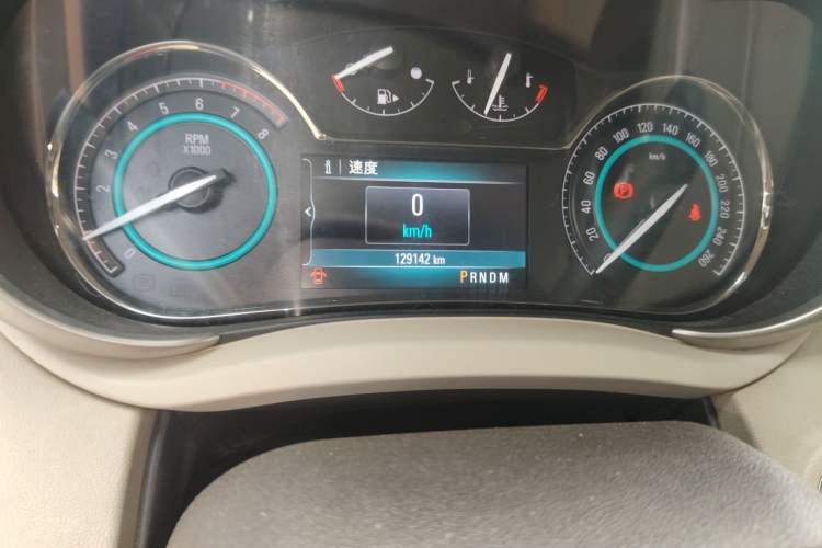 Used Buick LaCrosse 2013 2.4L SIDI Elite Comfort Version Odometer Close Up
