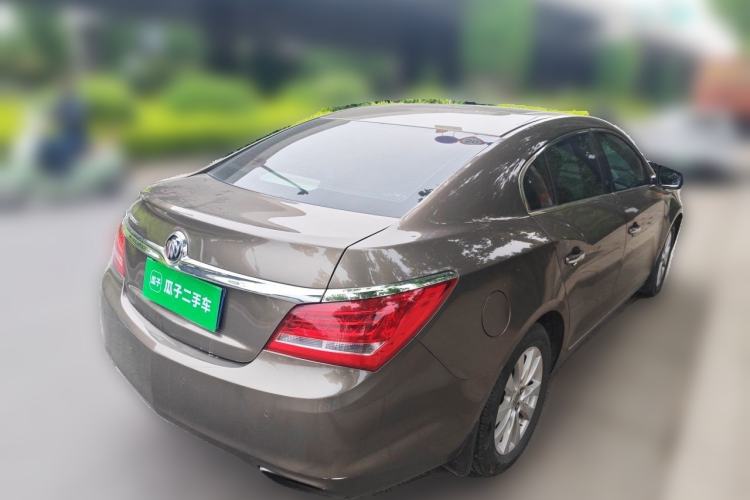 Used Buick LaCrosse 2013 2.4L SIDI Leading Comfort Version Rear Right 45 Deg