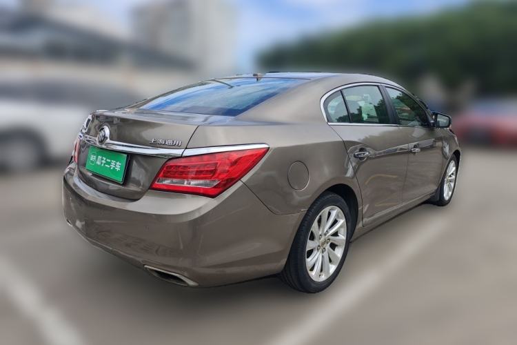 Used Buick LaCrosse 2013 2.4L SIDI Luxury Comfort Edition Rear Right 45 Deg