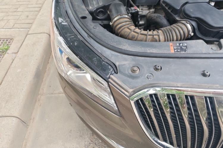 Used Buick LaCrosse 2013 2.4L SIDI Leading Comfort Version Right Front Headlight