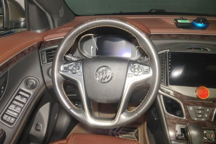 Used Buick LaCrosse 2013 2.4L SIDI Luxury Comfort Edition Steering Wheel