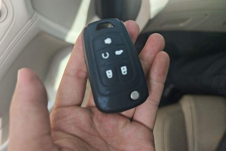Used Buick LaCrosse 2013 2.4L SIDI Leading Comfort Version Vehicle Key