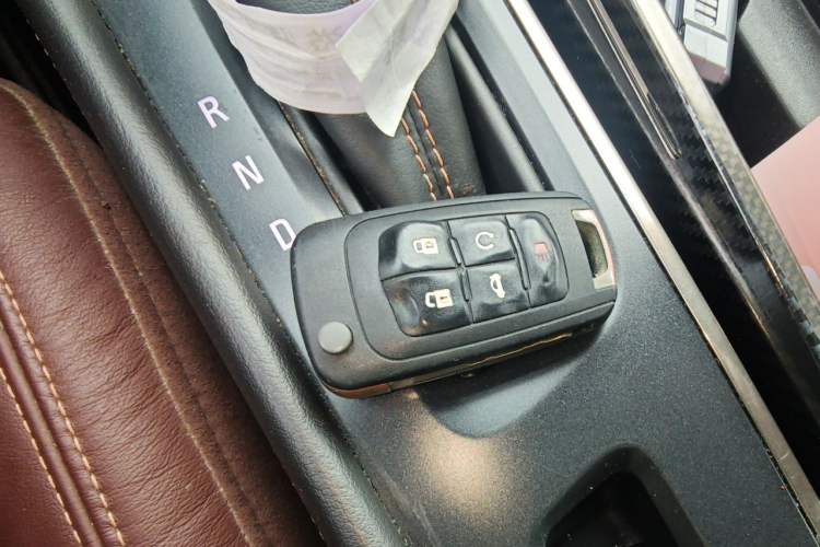 Used Buick LaCrosse 2013 2.4L SIDI Luxury Comfort Edition Vehicle Key