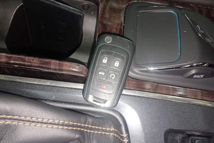 Used Buick LaCrosse 2013 2.0T SIDI Smart Luxury Flagship Edition Vehicle Key