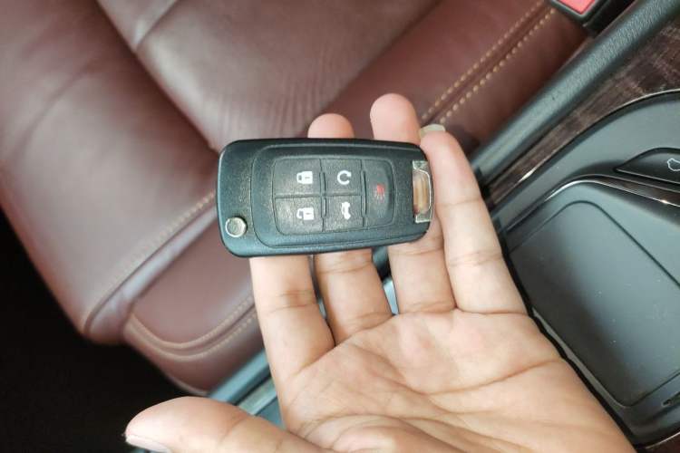 Used Buick LaCrosse 2013 2.0T SIDI Smart Luxury Flagship Edition Vehicle Key