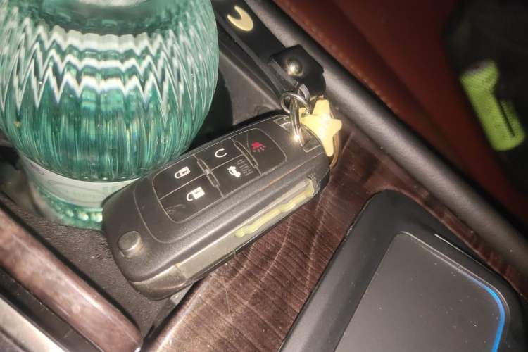 Used Buick LaCrosse 2013 2.4L SIDI Luxury Comfort Edition Vehicle Key