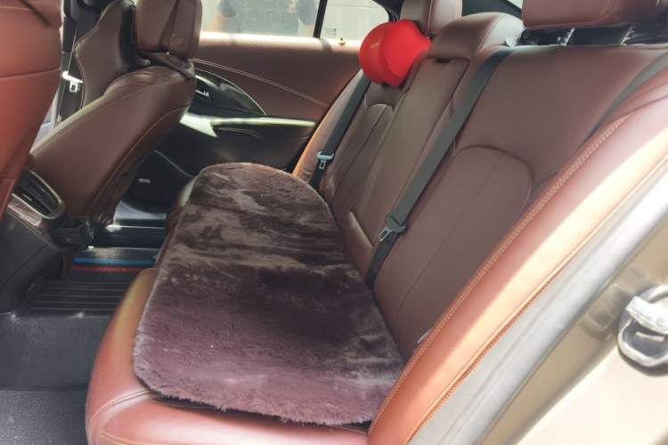 Used Buick LaCrosse 2013 2.4L SIDI Luxury Comfort Edition Left Rear Seat