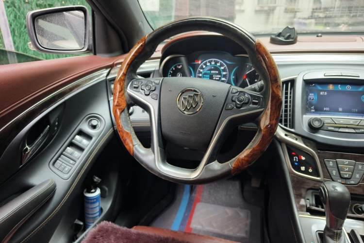 Used Buick LaCrosse 2013 2.4L SIDI Luxury Comfort Edition Steering Wheel