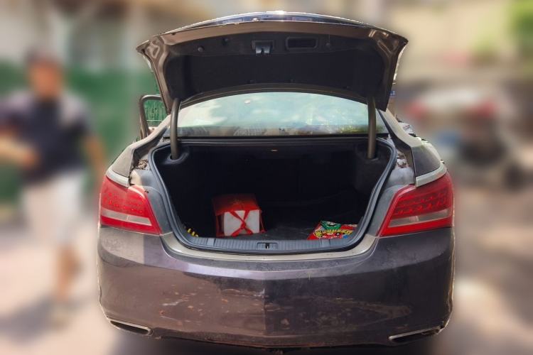 Used Buick LaCrosse 2013 2.4L SIDI Luxury Comfort Edition Trunk