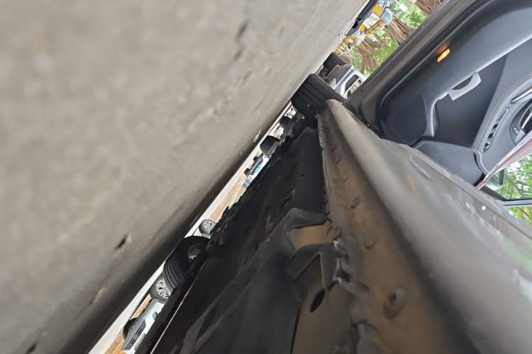 Used Buick LaCrosse 2013 2.4L SIDI Elite Comfort Version Chassis Rear Left